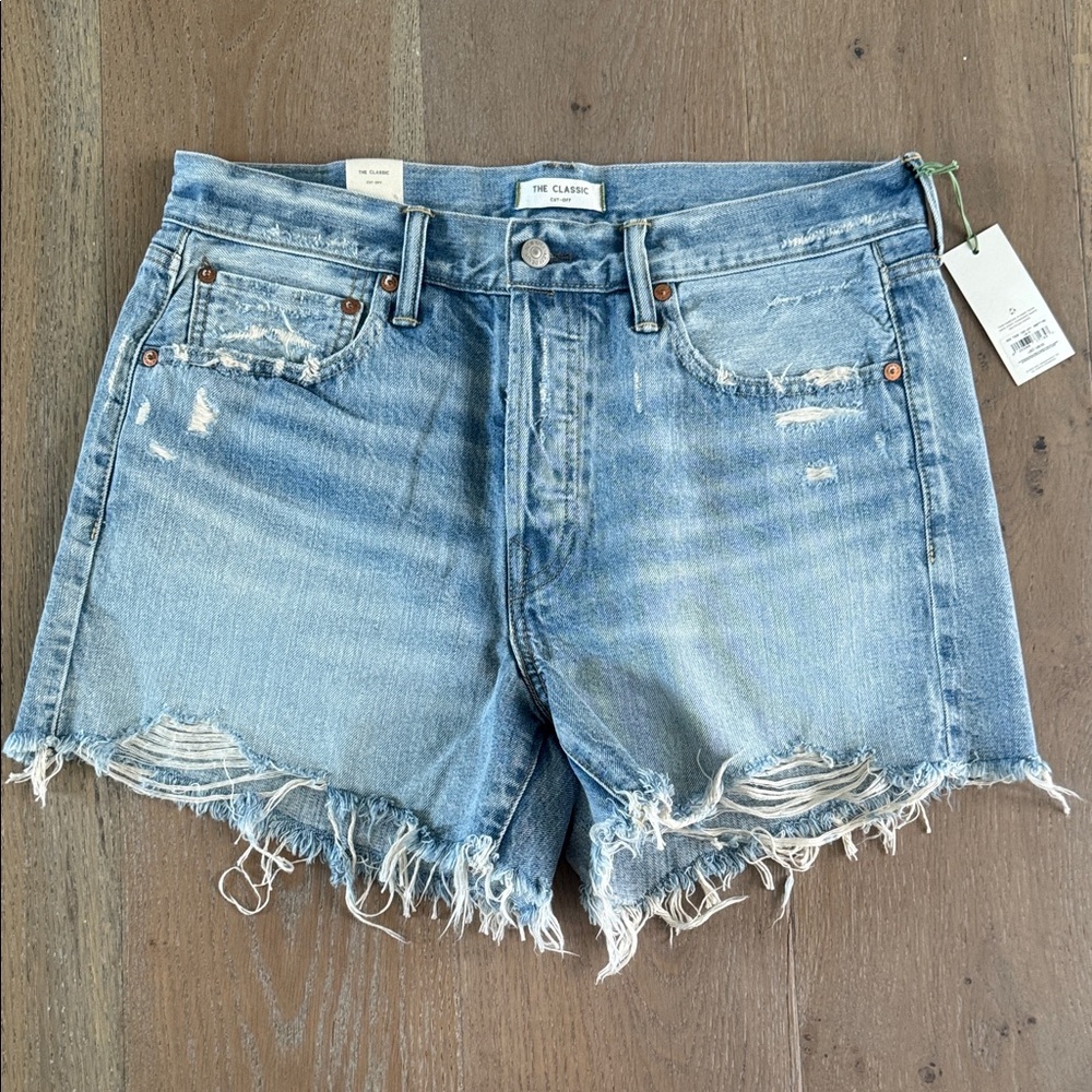 American Eagle Outfitters Light Blue Distressed Jean Shorts Size 31/12US